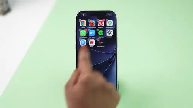 Move Apps Between Pages
